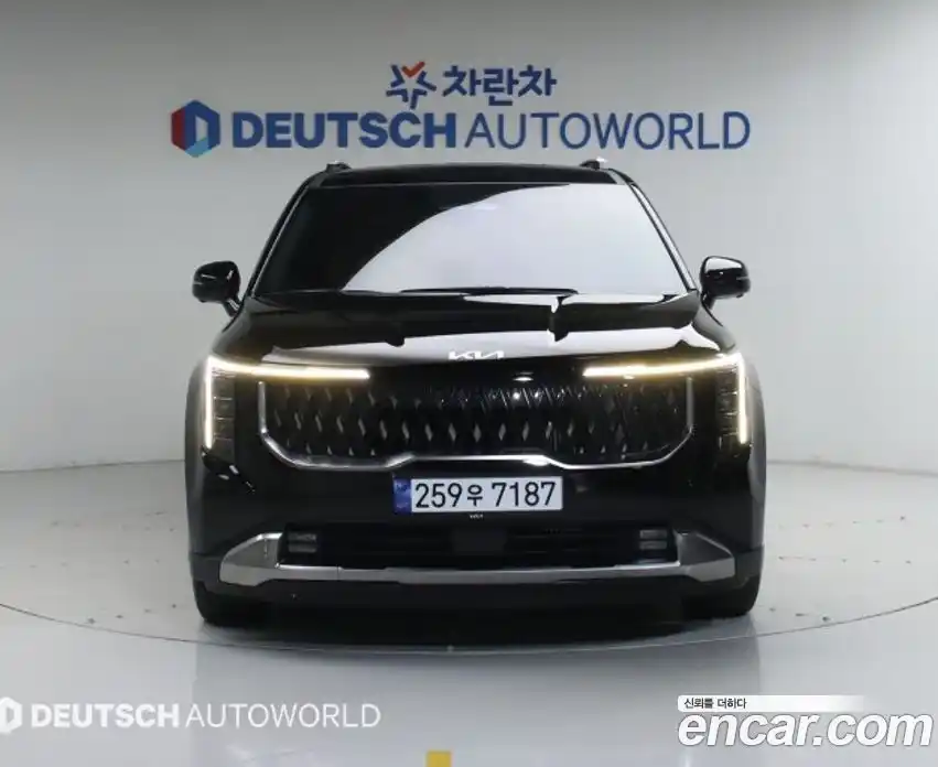 Kia Canival 2024 1.6 гидро в Москве № 2124923, фото 3