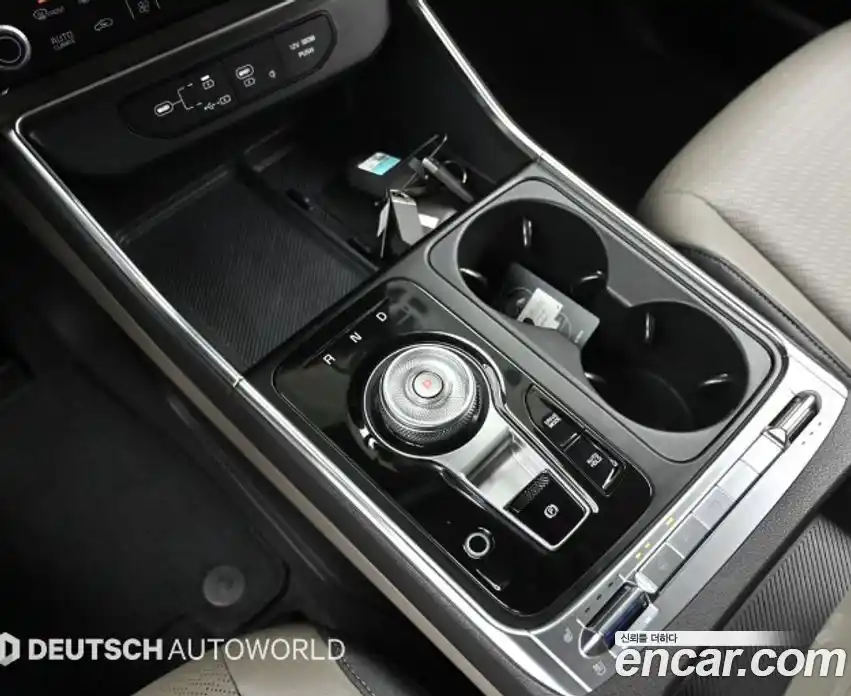 Kia Canival 2024 1.6 гидро в Москве № 2124923, фото 9