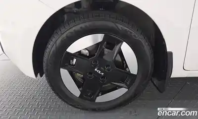Kia Ray 2024 0.1 гидро в Москве № 2124961, миниатюра 4
