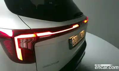 Kia Seltos 2022 1.6 гидро в Москве № 2125024, миниатюра 9