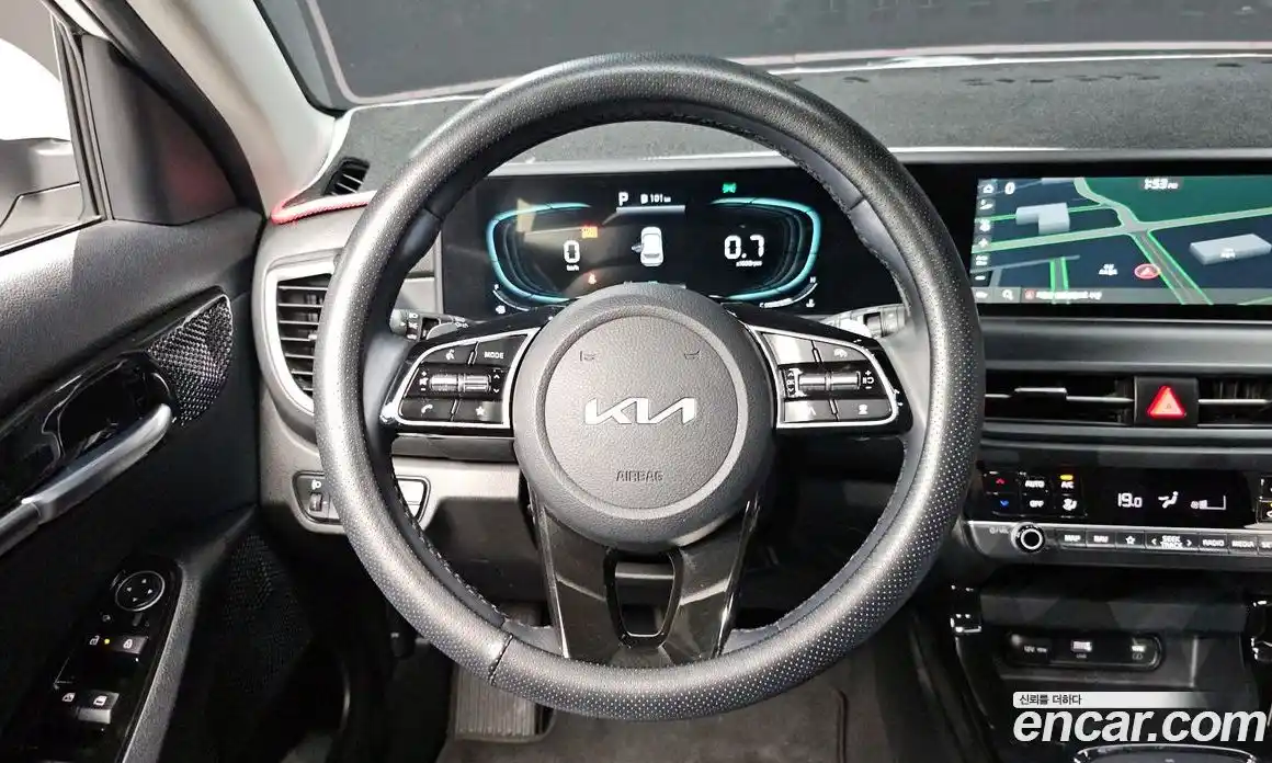 Kia Seltos 2023 1.6 гидро в Москве № 2125233, фото 20