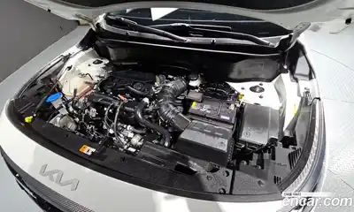Kia Seltos 2023 1.6 гидро в Москве № 2125233, миниатюра 6