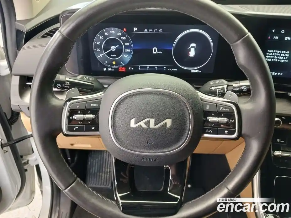 Kia Canival 2023 3.5 гидро в Москве № 2125338, фото 12