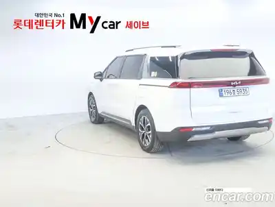 Kia Canival 2023 3.5 гидро в Москве № 2125338, миниатюра 3