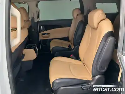 Kia Canival 2023 3.5 гидро в Москве № 2125338, миниатюра 10