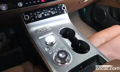 Genesis GV70 2025 2.5 гидро в Москве № 2125354, миниатюра 12
