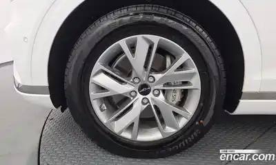 Genesis GV70 2025 2.5 гидро в Москве № 2125354, миниатюра 5