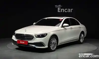 Mercedes-Benz E-Class, 2022