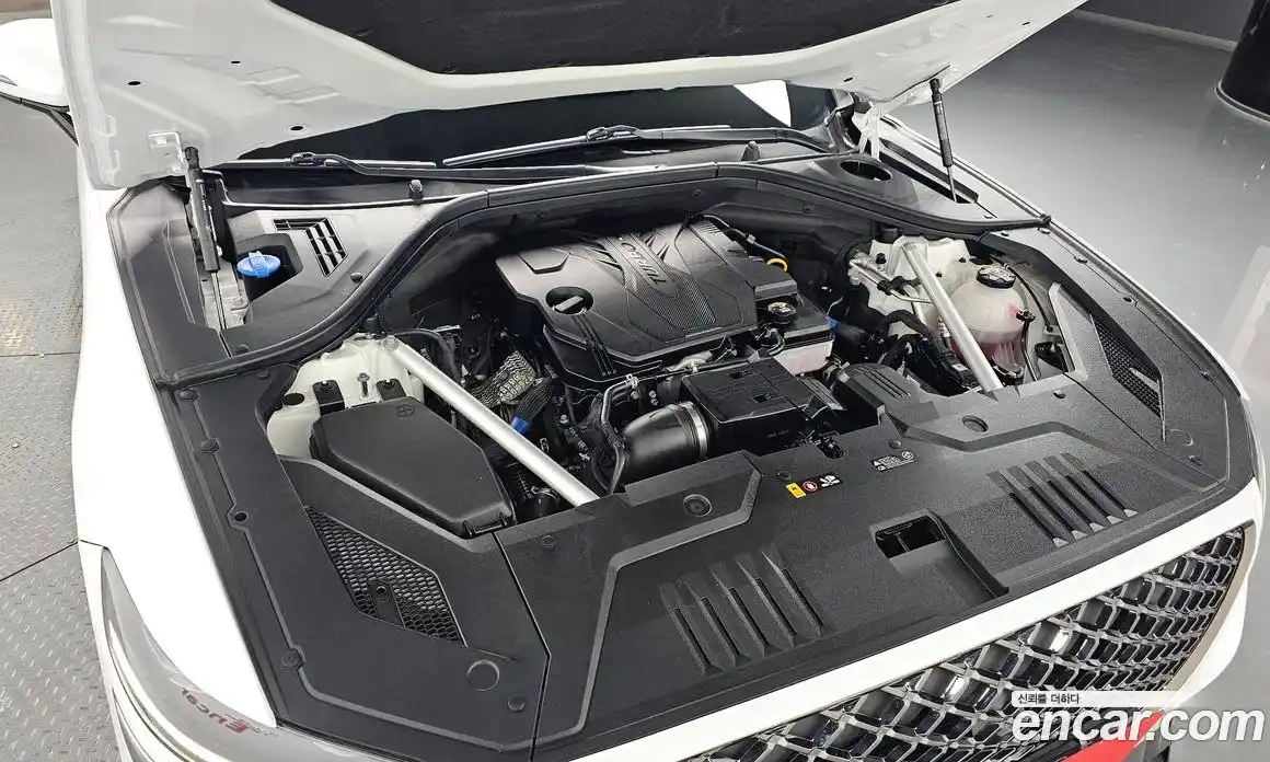 Genesis GV70 2021 2.5 гидро в Москве № 2125622, фото 6