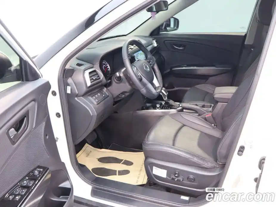 SsangYong TIBOLI 2025 1.6 гидро в Москве № 2125859, фото 9