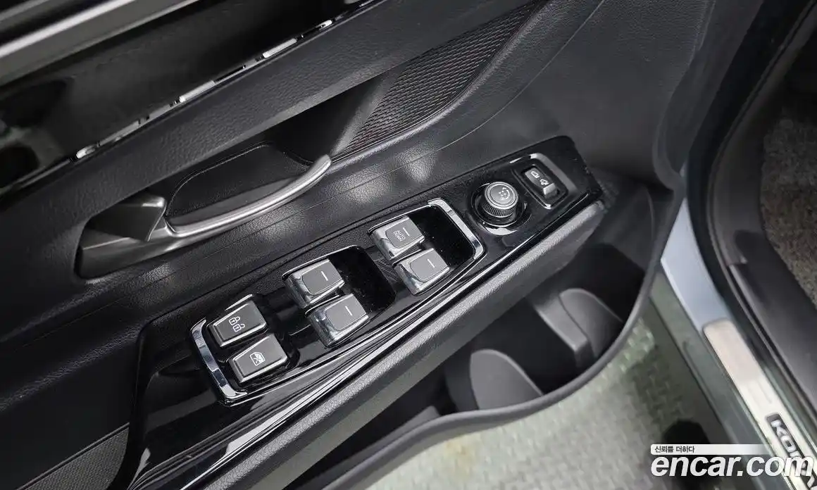 SsangYong Korando 2019 1.5 гидро в Москве № 2126035, фото 29
