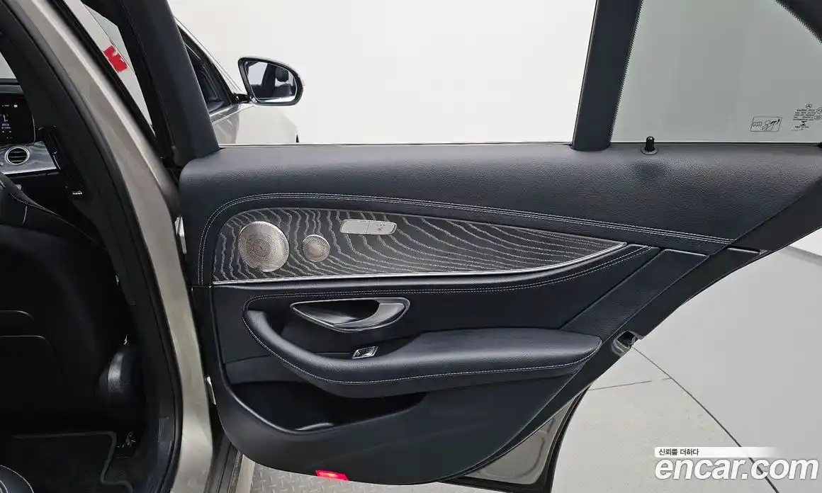 Mercedes-Benz E-Class 2022 2.0 гидро в Москве № 2126049, фото 14