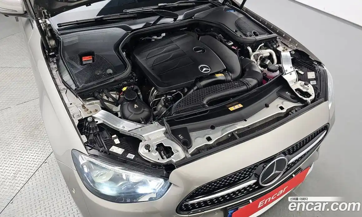 Mercedes-Benz E-Class 2022 2.0 гидро в Москве № 2126049, фото 5