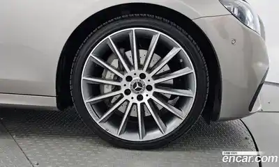 Mercedes-Benz E-Class 2022 2.0 гидро в Москве № 2126049, миниатюра 6