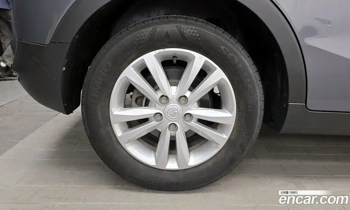 SsangYong TIBOLI 2017 1.6 гидро в Москве № 2126377, фото 5