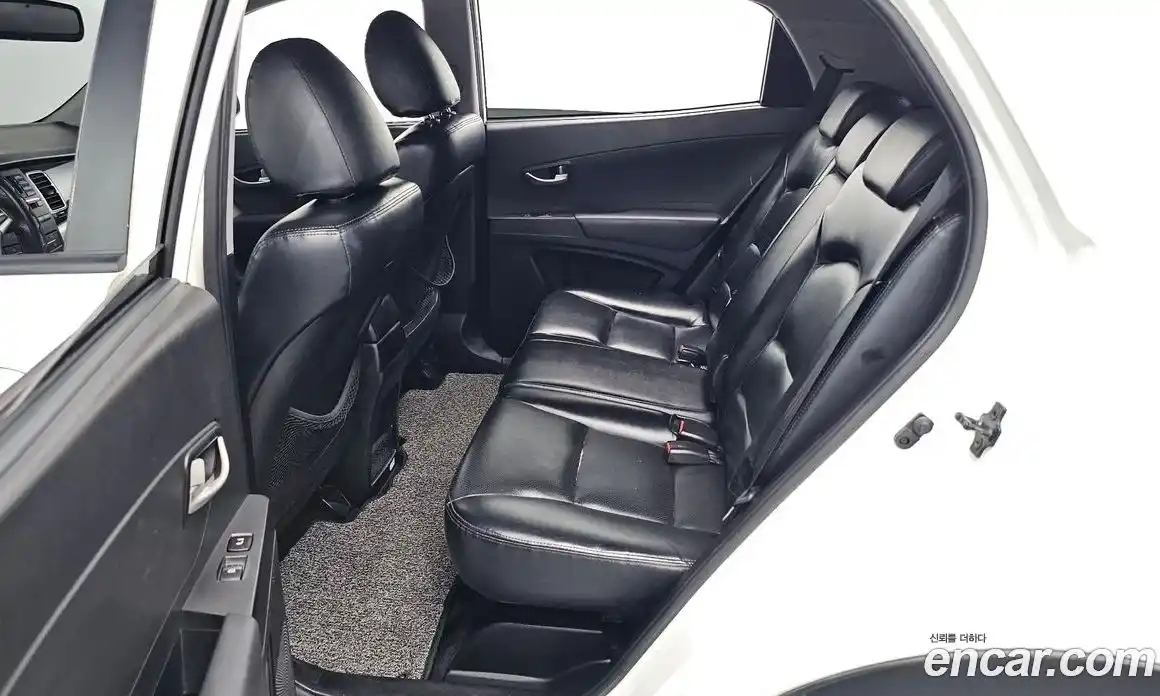 SsangYong Korando 2012 2.0 гидро в Москве № 2126847, фото 11