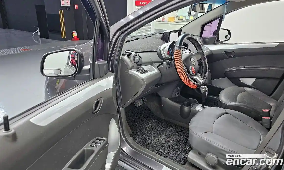 Chevrolet Spark 2015 1.0 гидро в Москве № 2127405, фото 13