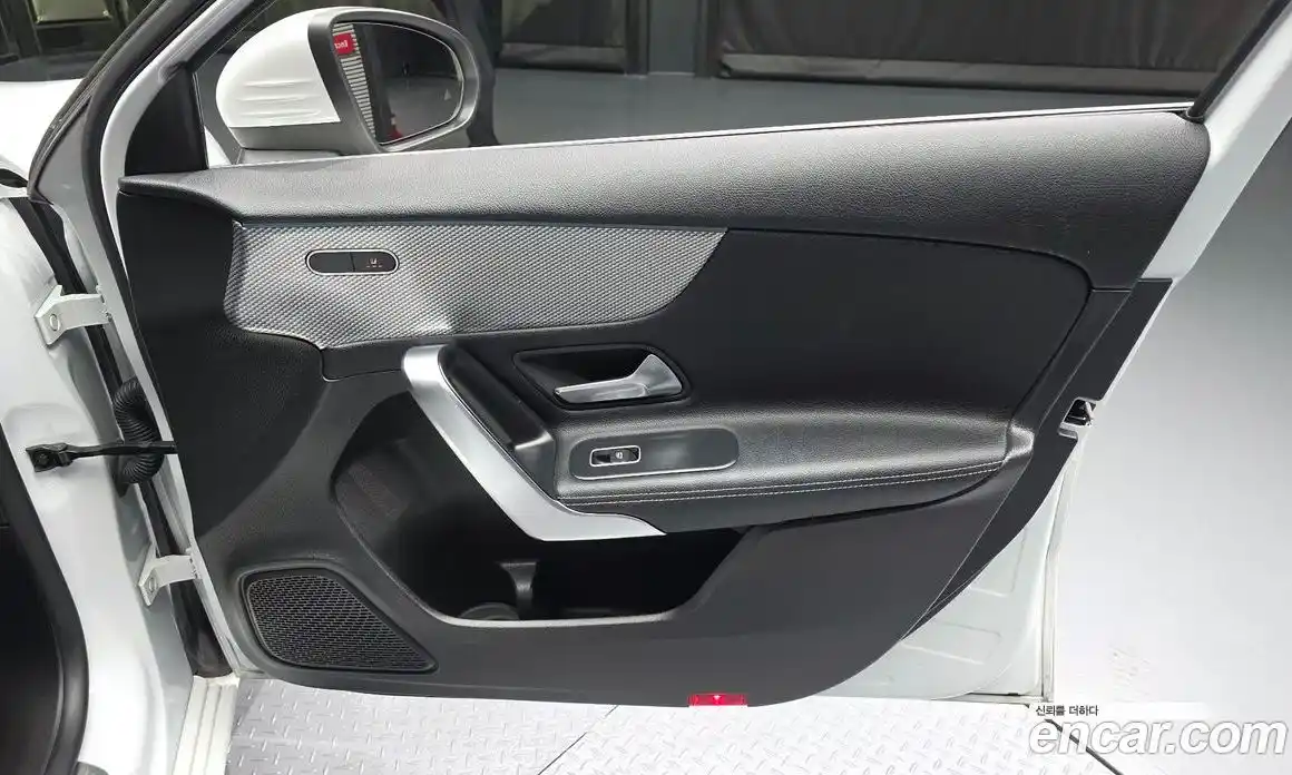 Mercedes-Benz A-Class 2021 2.0 гидро в Москве № 2127585, фото 14