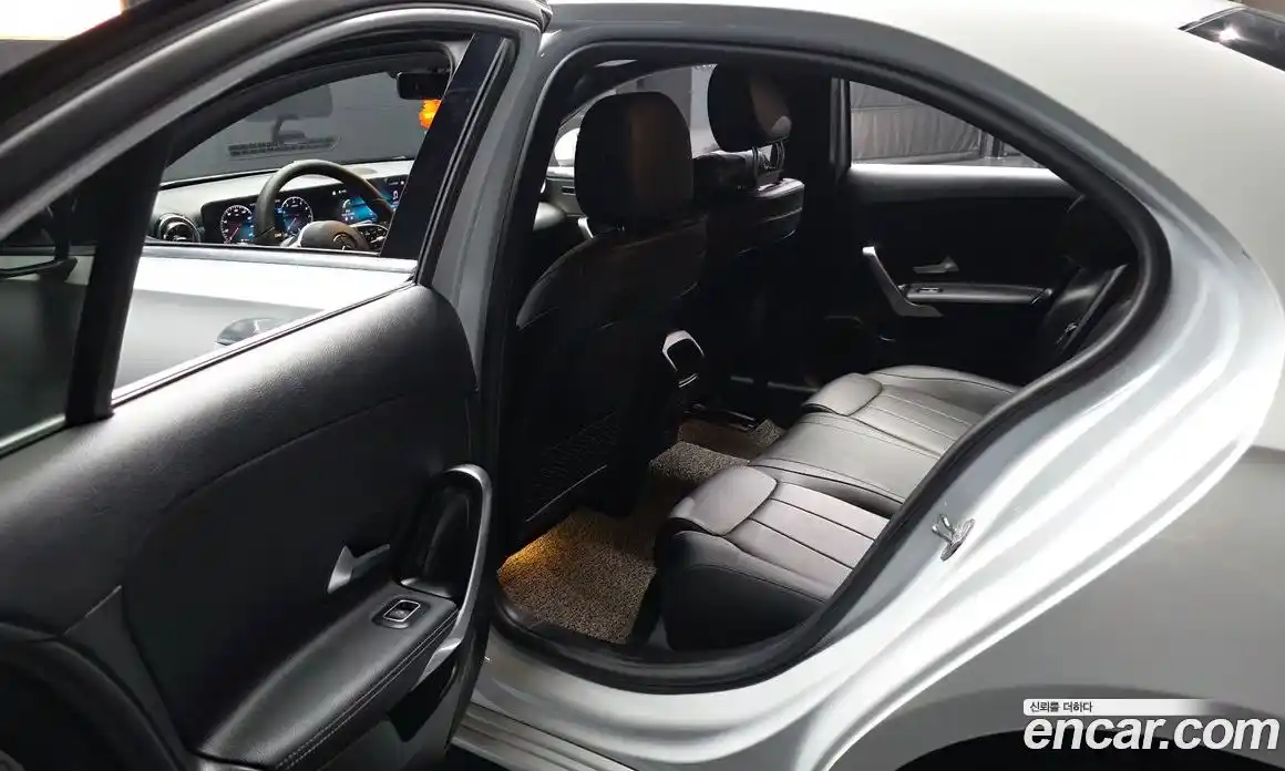 Mercedes-Benz A-Class 2021 2.0 гидро в Москве № 2127585, фото 16