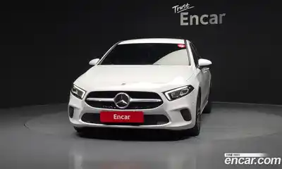 Mercedes-Benz A-Class 2021 2.0 гидро в Москве № 2127585, миниатюра 3