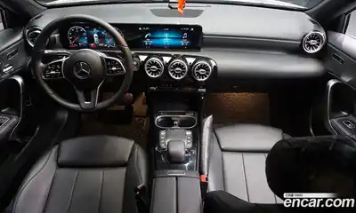 Mercedes-Benz A-Class 2021 2.0 гидро в Москве № 2127585, миниатюра 10