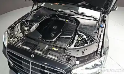 Mercedes-Benz S-Class 2022 2.9 гидро в Москве № 2127586, миниатюра 6