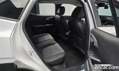 Chevrolet Trax 2024 1.2 гидро в Москве № 2127602, миниатюра 11