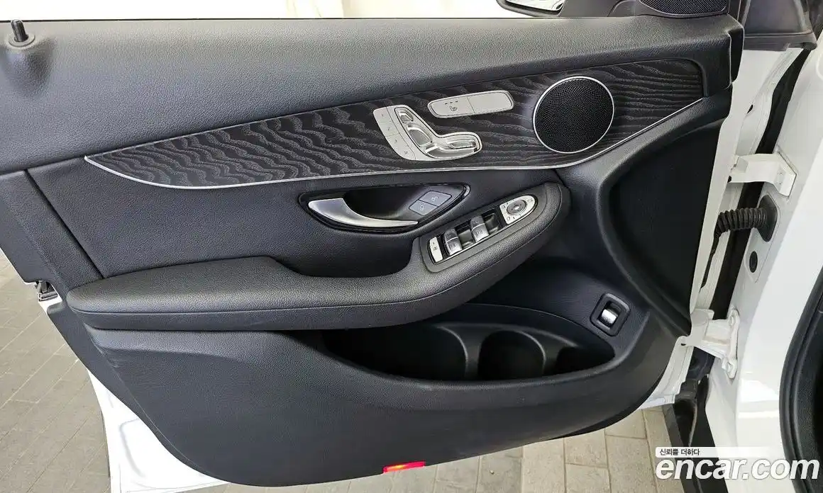 Mercedes-Benz GLC-Class 2019 2.0 гидро в Москве № 2127680, фото 14