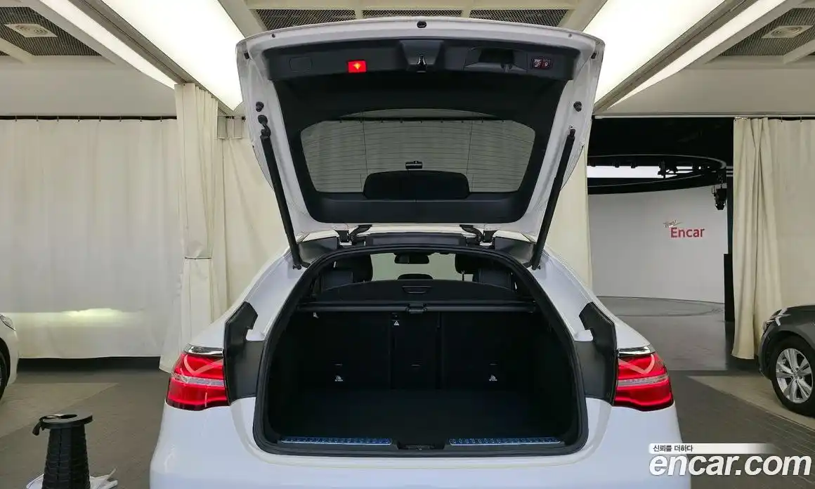 Mercedes-Benz GLC-Class 2019 2.0 гидро в Москве № 2127680, фото 26
