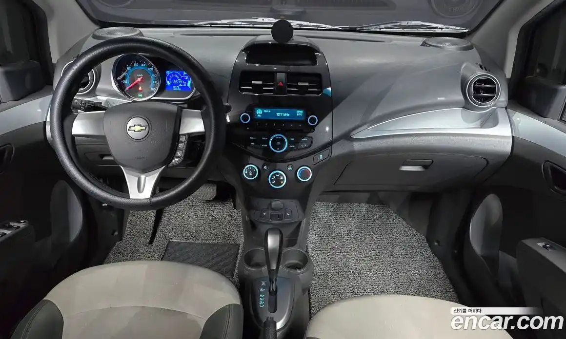 Chevrolet Spark 2014 1.0 гидро в Москве № 2127740, фото 7