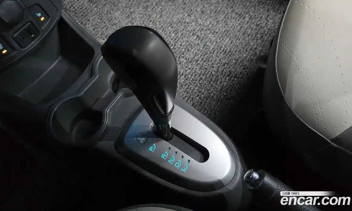 Chevrolet Spark 2014 1.0 гидро в Москве № 2127740, фото 9