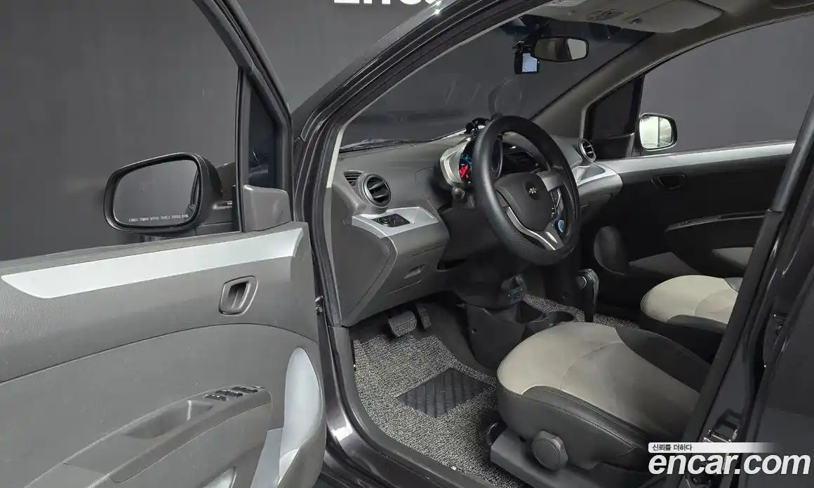 Chevrolet Spark 2014 1.0 гидро в Москве № 2127740, фото 10