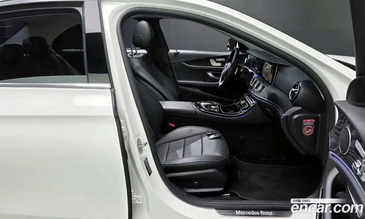 Mercedes-Benz E-Class 2017 2.0 гидро в Москве № 2127802, фото 11
