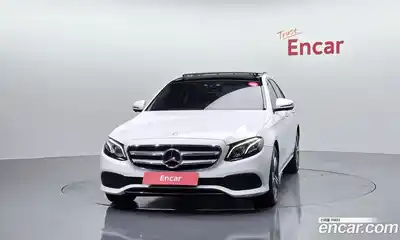 Mercedes-Benz E-Class 2017 2.0 гидро в Москве № 2127802, миниатюра 3