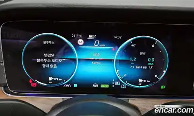 Mercedes-Benz E-Class 2021 2.0 гидро в Москве № 2127804, миниатюра 11