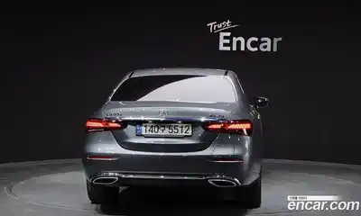 Mercedes-Benz E-Class 2021 2.0 гидро в Москве № 2127804, миниатюра 4