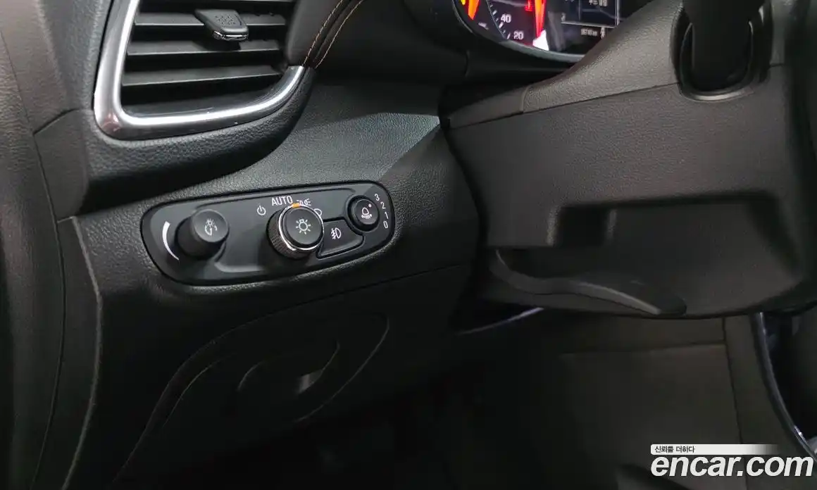 Chevrolet Trax 2016 1.4 гидро в Москве № 2127885, фото 20