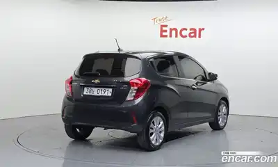 Chevrolet Spark 2016 1.0 гидро в Москве № 2128112, миниатюра 2