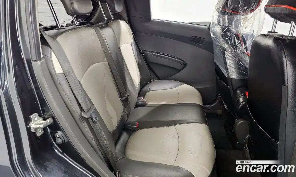 Chevrolet Spark 2015 1.0 гидро в Москве № 2128367, фото 12