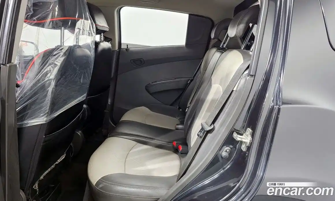 Chevrolet Spark 2015 1.0 гидро в Москве № 2128367, фото 13