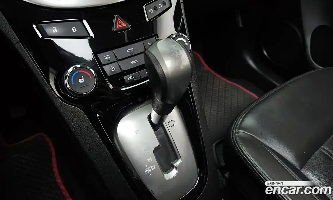 Chevrolet Orlando 2013 2.0 гидро в Москве № 2128445, фото 9
