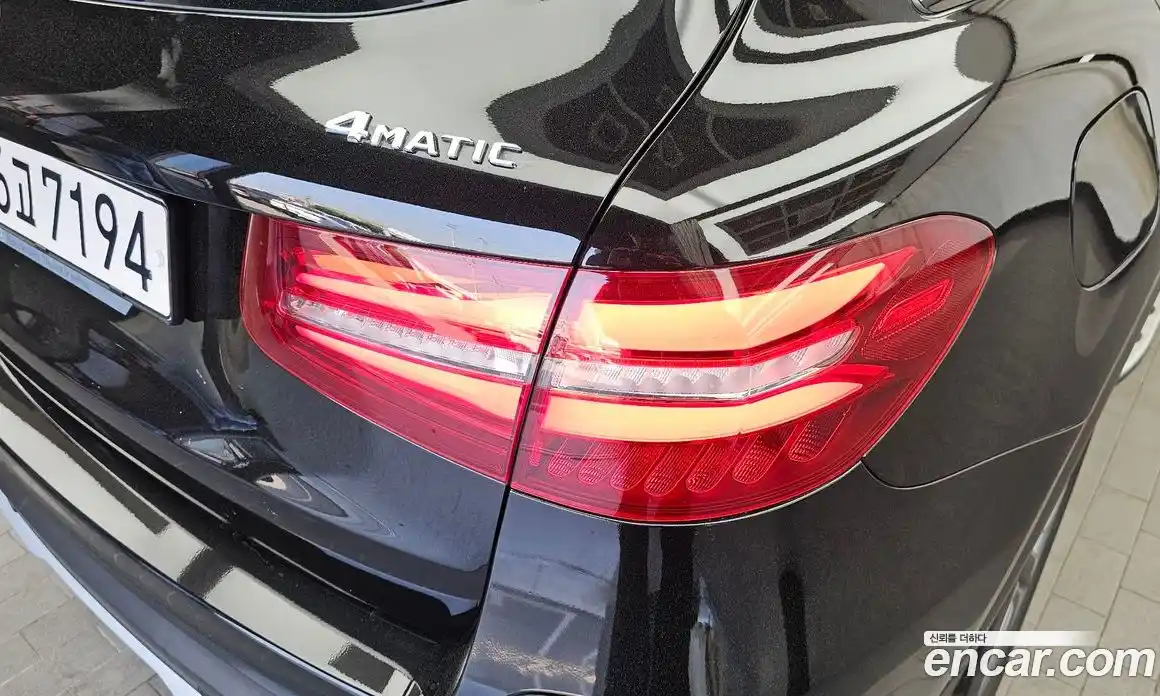 Mercedes-Benz GLC-Class 2018 2.0 гидро в Москве № 2128447, фото 9