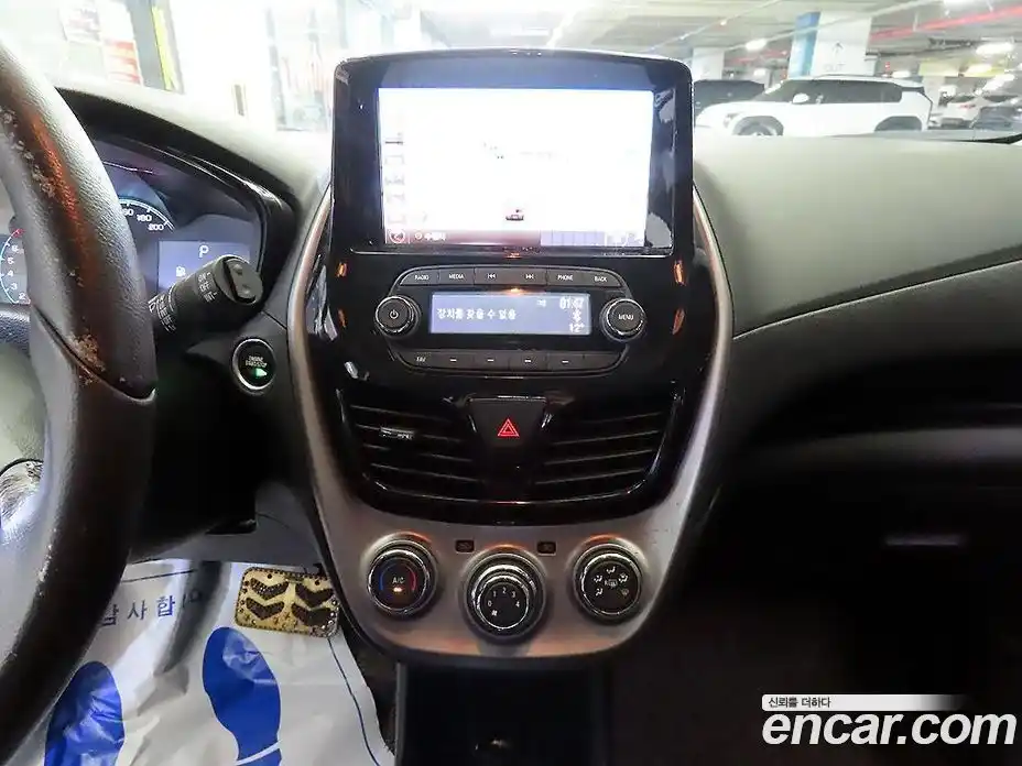 Chevrolet Spark 2015 1.0 гидро в Москве № 2128482, фото 11