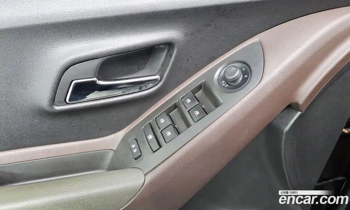 Chevrolet Trax 2014 1.4 гидро в Москве № 2128551, фото 16