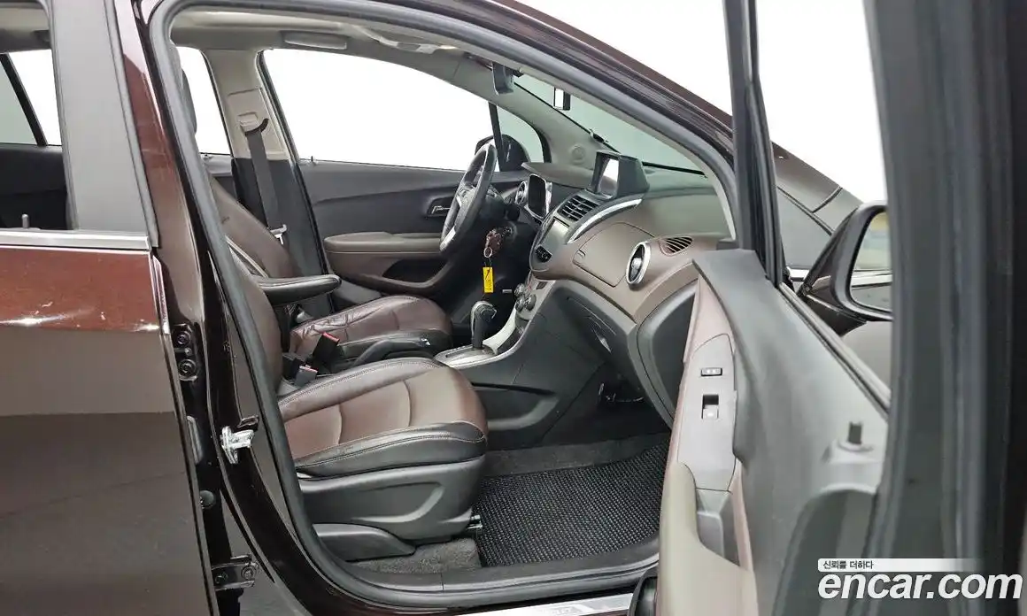 Chevrolet Trax 2014 1.4 гидро в Москве № 2128551, фото 18