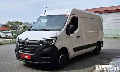 Renault Master, 2024