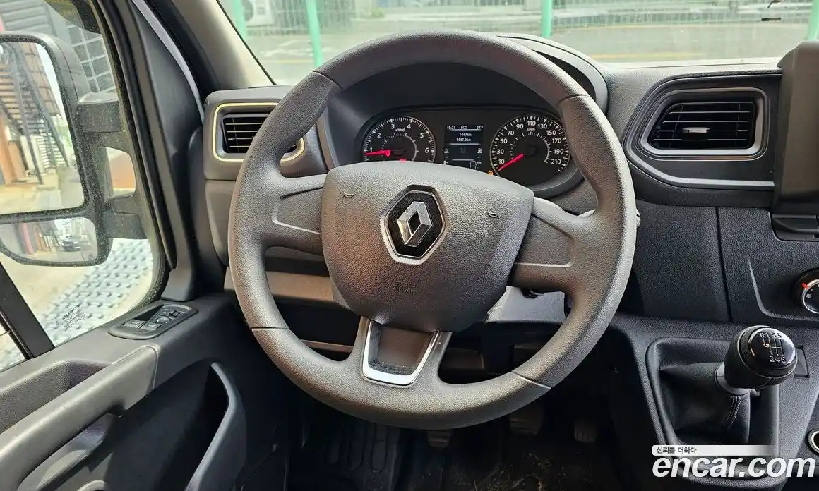 Renault Master 2024 2.3 механика в Москве № 2128772, фото 13