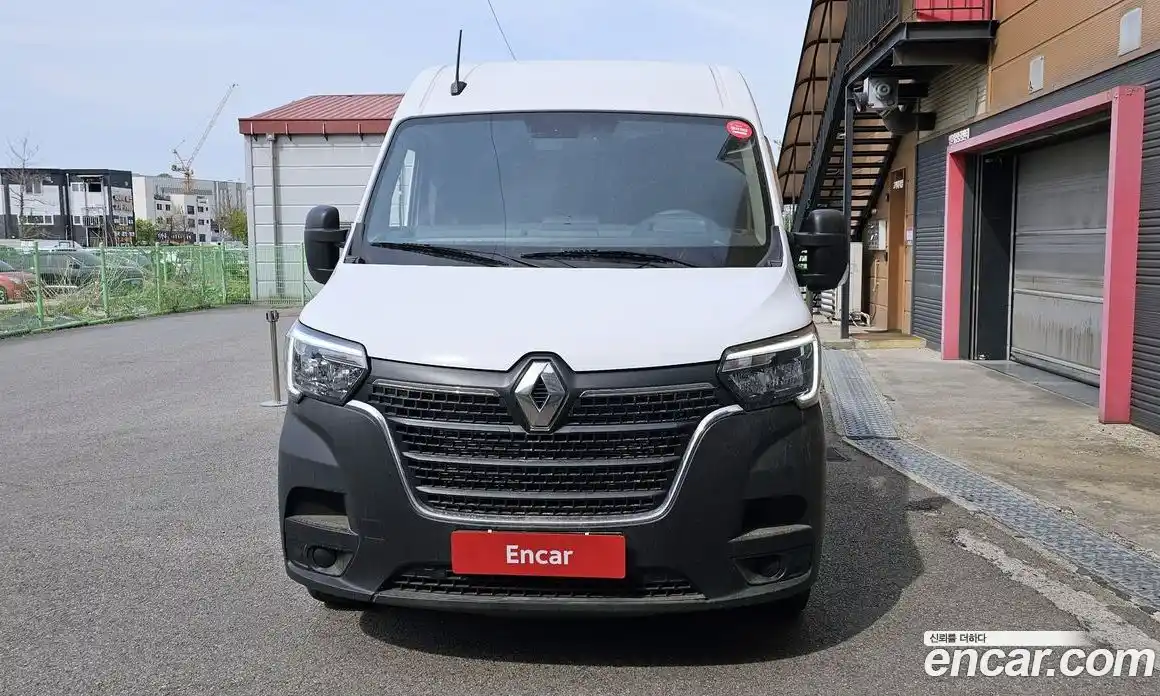 Renault Master 2024 2.3 механика в Москве № 2128772, фото 3