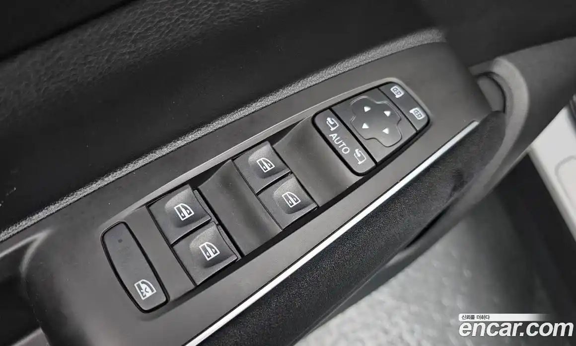 Renault QM6 2022 2.0 гидро в Москве № 2128833, фото 33
