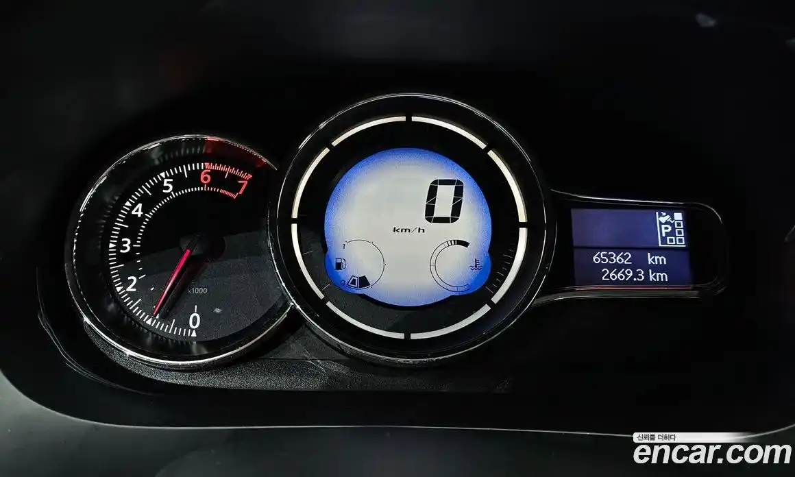 Renault SM3 2013 1.6 гидро в Москве № 2128968, фото 11